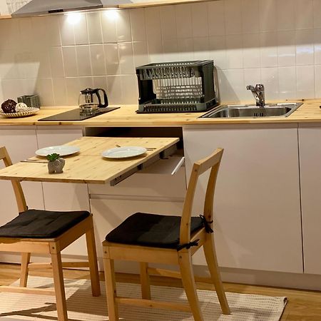 Lucas Central Oasis Studios Тирана Екстер'єр фото