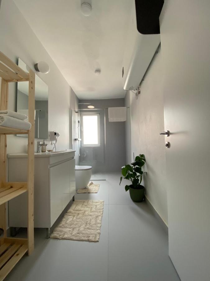 Lucas Central Oasis Studios Тирана Екстер'єр фото